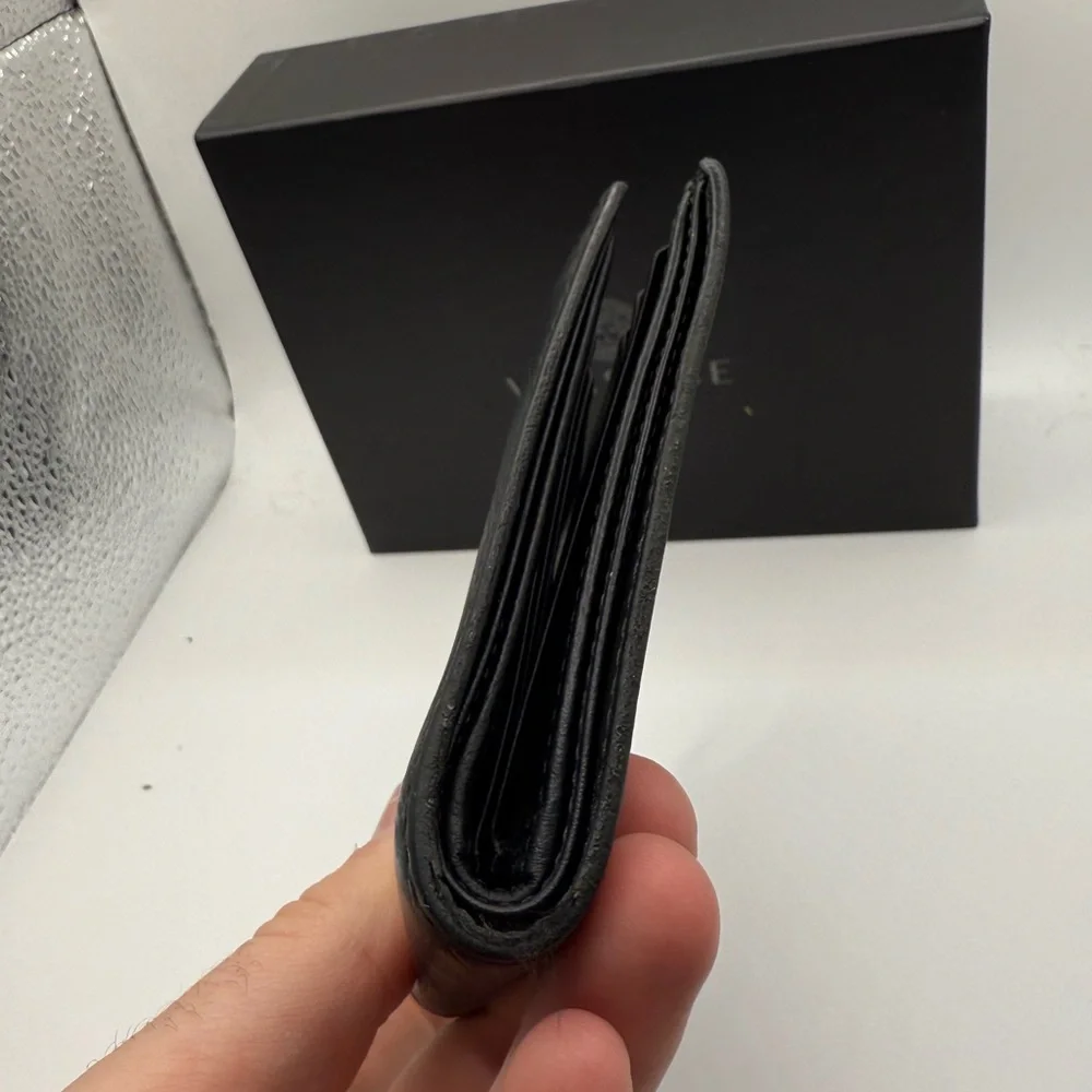 Versace Black Embossed Medusa Bifold Wallet - Picture 8 of 9